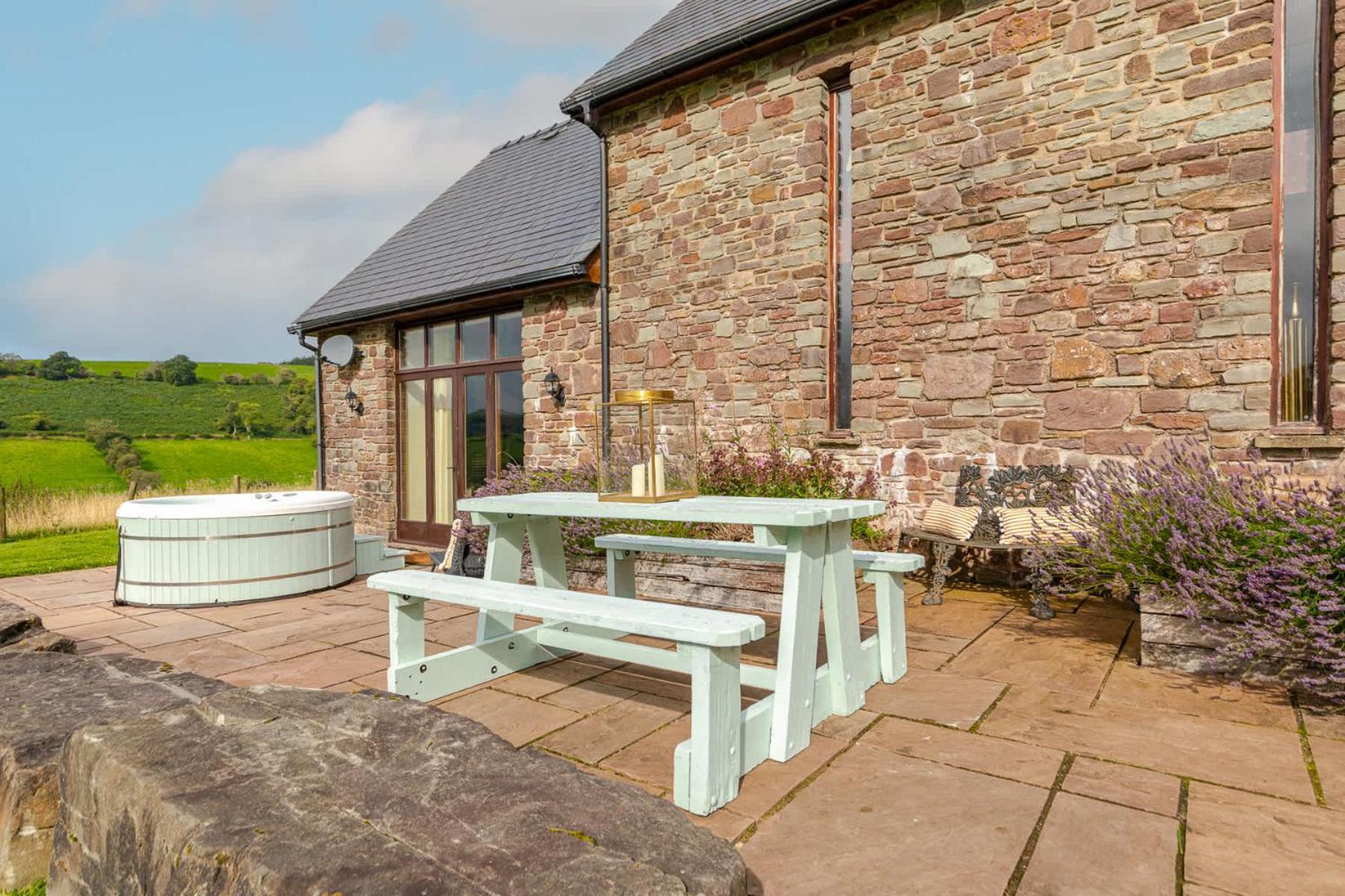 Hilltop View With Hot Tub Brecon Exterior foto